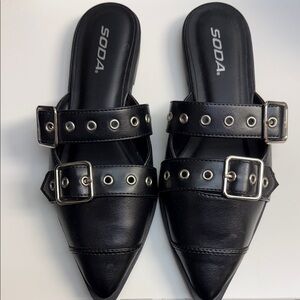 Soda Black Pointed Toe Buckle Mule Flats